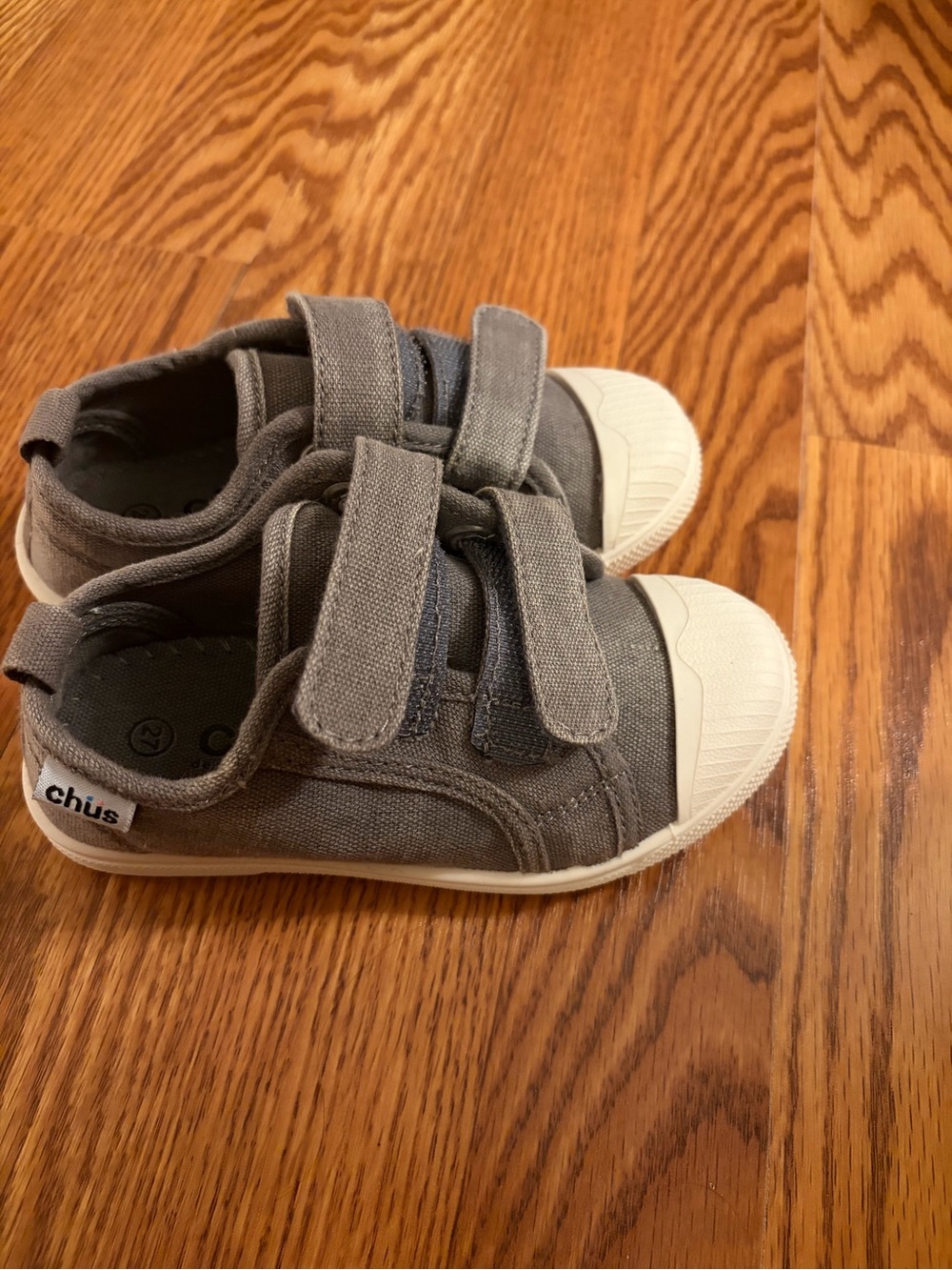 Chus Kids' Gray Canvas Velcro Sneaker